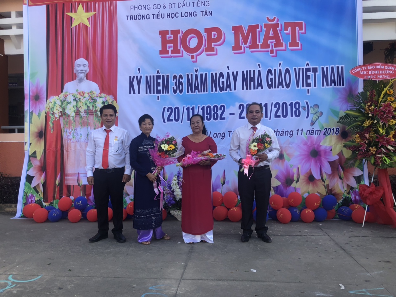 Họp mặt kỷ niệm 36 năm ngày Nhà giáo Việt Nam (20/11/1982 - 20/11/2018)